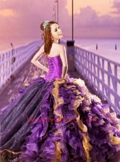 2014 Luxirious Halter Top Purple Quinceanera Gown with Ruffles and Sequins