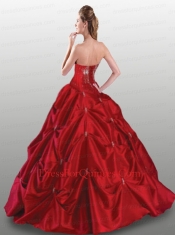 2014 Popular Appliques Quinceanera Gown in Red