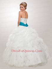 Pretty Ball Gown Halter Top Appliques White Quinceanera Dresses for 2015