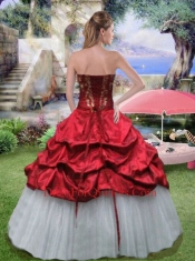 Sweetheart Appliques and Hand Made Flowers Quinceanera Gown