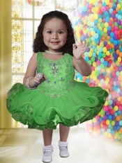 2014 Pretty V-neck Short Little Girl Dresses with Beading