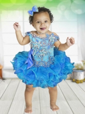 2015 Bowknot Off the Shoulder Appliques and Beading Short Little Girl Dress with Lace-up