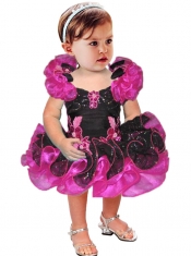 Luxurious Appliques and Ruffles Short Little Girl Dresses in Black and Fuchsia