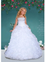 Fashionable Strapless White Quinceanera Gowns with Beading and Ruffles