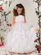 2014 Beautiful Ball Gown Scoop Flower Girl Dress with Ruffles