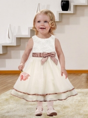 2014 Simple A-Line Scoop Bowknot Flower Girl Dress with Bowknot