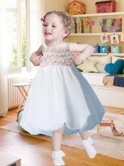 Pretty A-Line Straps Knee-length Ruffles Flower Girl Dress