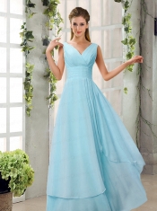 Ruching V Neck Chiffon Dama Dresses in Champagne