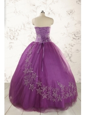 2015 Formal Sweetheart Purple Quinceanera Dresses with Appliques