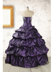 2015 Modern Sweetheart Purple Quinceanera Dresses with Appliques