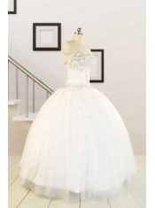 2015 White Elegant Quinceanera Dresses with Beading