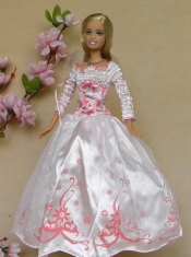 New Beautiful White Long Sleeves Handmade Wedding Party Clothes Fashion Dress for Noble Barbie
