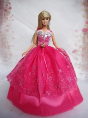 Popular Red Sweetheart Lace Party Clothes Fashion Dress for Noble Barbie