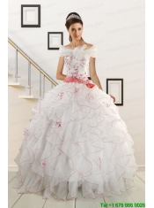Sweetheart 2015 Elegant Quinceanera Dresses with Appliques and Belt