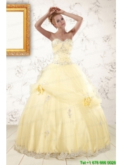 2015 Cute Beading Light Yellow Quinceanera Dresses