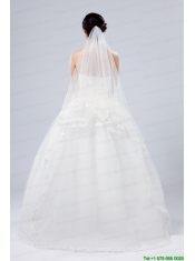 Angle Cut Two-Tier Lace Appliques Edge Chapel Bridal Veils