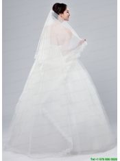 One-Tier Angle Cut Wedding Veils with Lace Appliques Edge