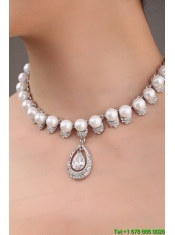 Dazzling and Marvelous Necklace and Tiara in Alloy and Rhinestone