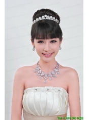 Dignified Jewelry Set Including Necklace And Tiara