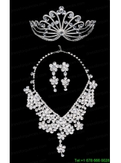 Dignified Rhinestone DreamlikeJewelry Set Including Necklace,Tiara