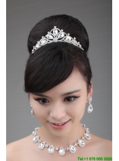 High-quality Rhinestone Dignified Ladies' Necklace and Tiara