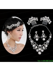 Imitation Pearl Necklace And Earring Set in Silver