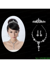Shimmering Ladies Necklace and Tiara Jewelry Set