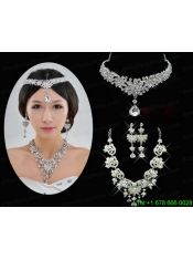 Shining Rhinestones Alloy Necklace And Earrings Jewelry Set