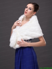 Button Gorgeous Faux Fur Trumpet/ Mermaid V-neck Wraps / Shawls