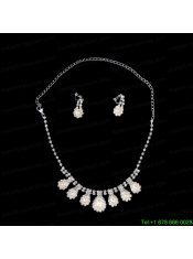 Elegant Pearl With RhinestoneWedding Jewelry Set Including Necklace And Earrings