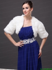 Exquisite Faux Fur V-Neck Half-Sleeves Wedding Party and Prom White Jacket