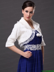Modest V-Neck Half-Sleeves Faux Fur Wedding Party and Prom White Jacket
