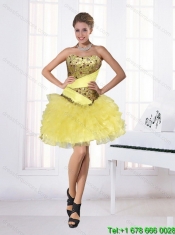 2015 Detachable and Custom Made Yellow Strapless Quinceanera Dress with Beading and Ruffles