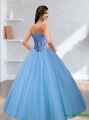 2015 Pretty Sweetheart Tulle Beading Quinceanera Dresses in Blue