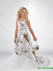 2015 Popular A Line Straps Camo Flower Girl Dresses with Brush Train Beading