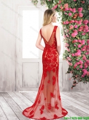 Elegant Column Scoop Prom Dresses with Slit and Appliques