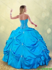 2016 Elegant Sweetheart Quinceanera Dresses with Beading and Pick Ups