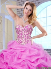 2016 Elegant Yellow Quinceanera Gowns with Beading and Ruffles