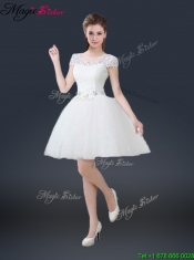 2016 Luxurious Mini Length Short Sleeves Beading Prom Dresses