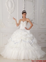2016 Elegant White Sweetheart Quinceanera Gowns with Beading