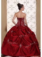 2016 New Styles Embroidery and Pick Ups Strapless Quinceanera Dresses