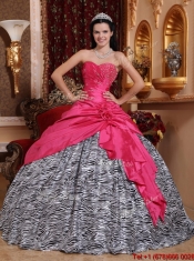 2016 Elegant Ball Gown Hot Pink Quinceanera Gowns with Beading