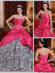 2016 Elegant Ball Gown Hot Pink Quinceanera Gowns with Beading