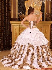 2016 Gorgeous Ball Gown Strapless Brush Train White Quinceanera Dresses