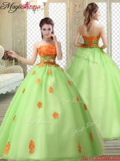 Latest Strapless 2016 Prom Gowns with Appliques and Belt