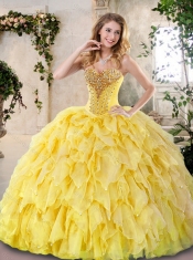 2016 Best Yellow Quinceanera Dresses with Beading and Ruffles