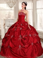 Lovely Taffeta Applique and Beaded Red Quinceanera Dress and Asymmetrical White Dama Dresses