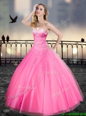 Classical Really Puffy Pink Quinceanera Gowns with Beading and Appliques