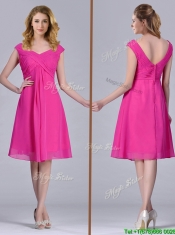 Hot Pink Empire Knee-length Chiffon Ruching Short Prom Dress for Graduation