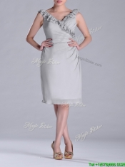 Modest V Neck Grey Chiffon Short Prom Dress with Side Zipper